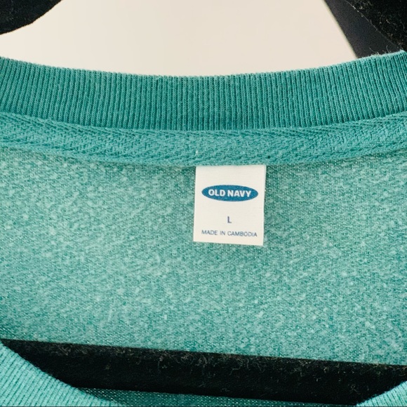 Old Navy Green Ombré Tie Dye Crew Neck Sweatshirt - Picture 3 of 3